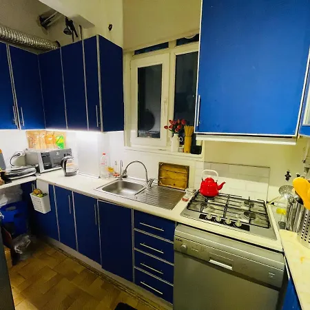 Luxury Big Flat And 50 Mt To Taksim Square Free Wi Fi Free Laundry Service *